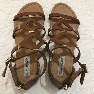 STEVE MADDEN brown gladiator style sandals: size 7